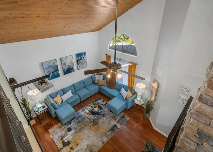 Scottsdale Oasis Heated Pool And Holiday home Phoenix